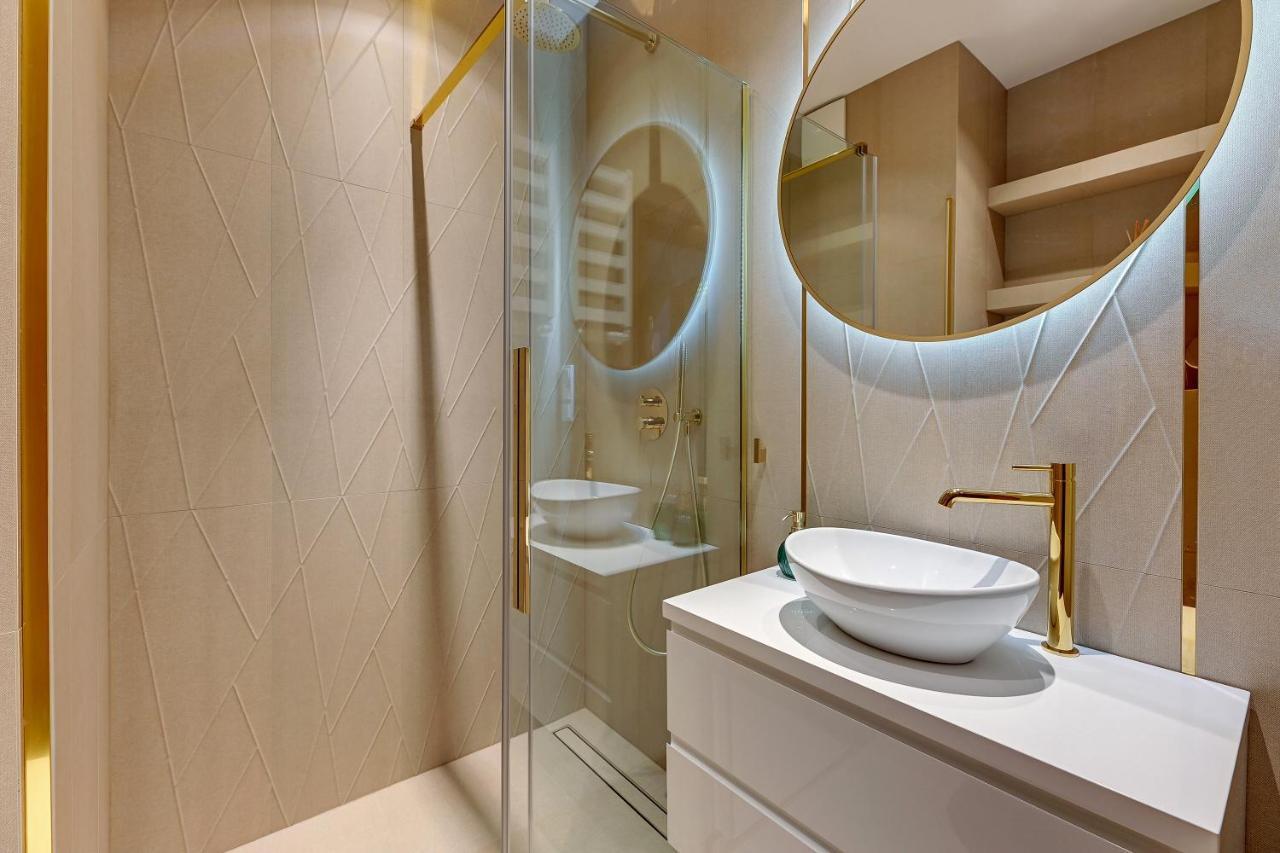 Granaria Deluxe & Riverside By Downtown Apartments 格但斯克 外观 照片