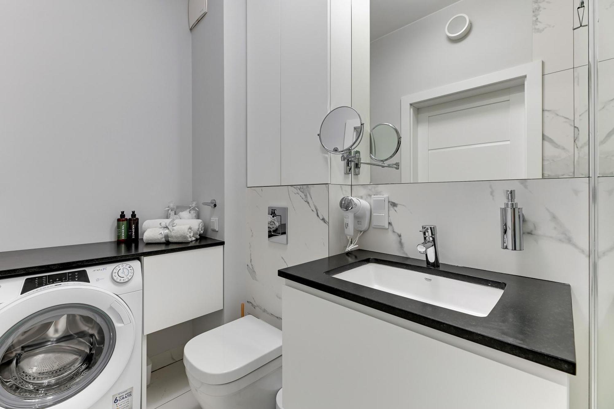 Granaria Deluxe & Riverside By Downtown Apartments 格但斯克 客房 照片